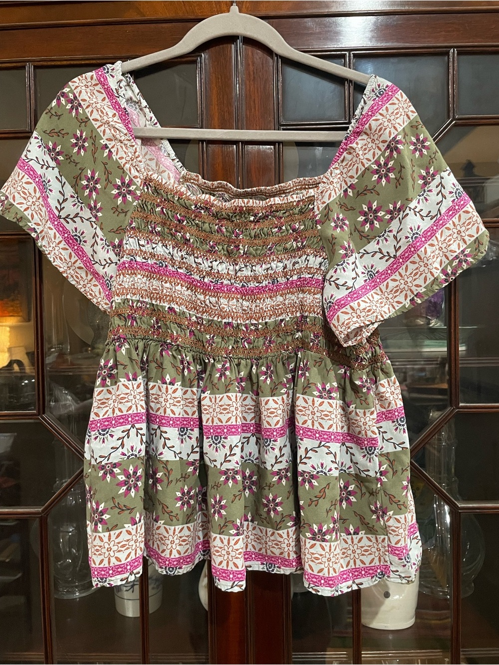 SO Olive Green Smocked Boho Blouse with Pink & Cream Accent Shirt XL EUC